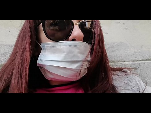 ❤️ Nicoletta se venge de son voisin et pisse dans son garage (Spécial Covid19 Quarantaine italienne) ❤ Fucking at us ﹏
